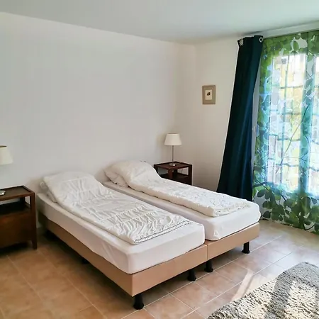 With Garden Near Beautiful Golf Course * Vasles