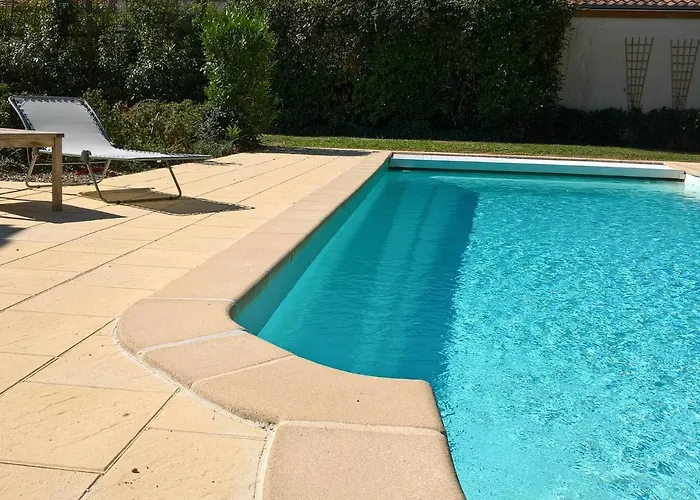 With Garden Near Beautiful Golf Course Villa Vasles