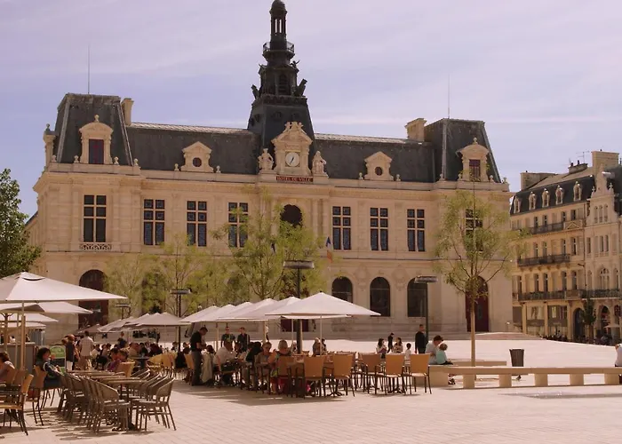 With Garden Near Beautiful Golf Course Villa