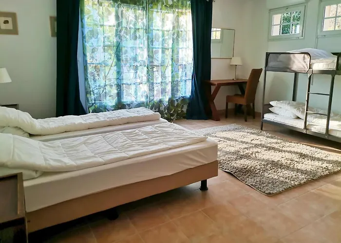 Villa With Garden Near Beautiful Golf Course